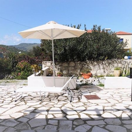 Villa Elan Mourion  Luaran gambar