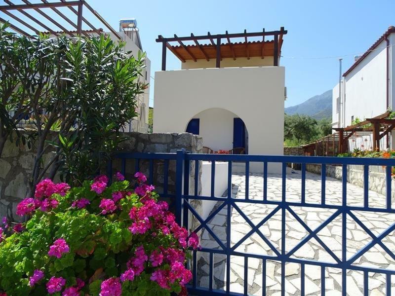Villa Elan Mourion  Luaran gambar